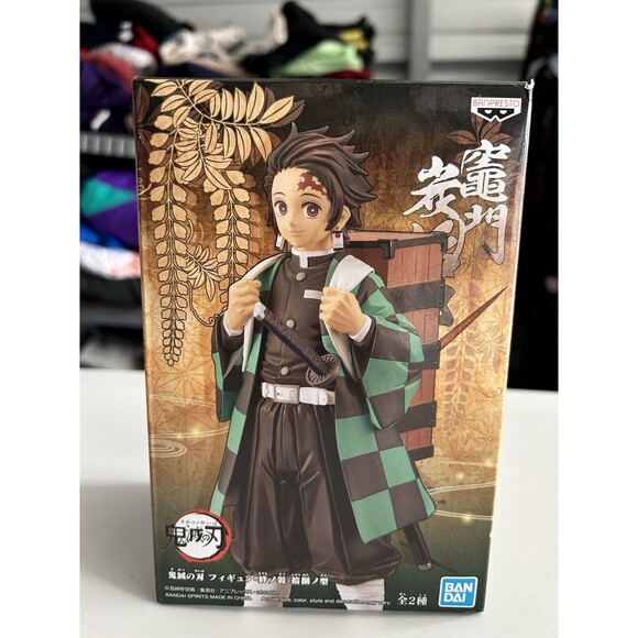 BRAND NEW[Banpresto] Demon Slayer Kimetsu no Yaiba Figure - Tanjiro with Box - Picture 1 of 4